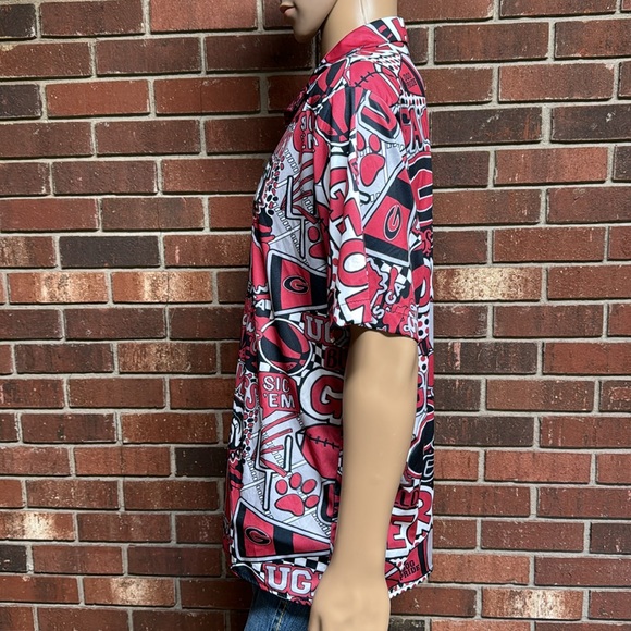Georgia Bulldogs Hawaiian Style Football Shirt - Picture 6 of 8